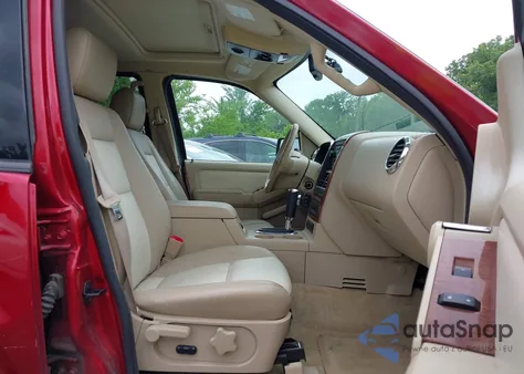 2006 Ford Explorer Eddie Bauer from USA, damaged, VIN 1FMEU74856UB56101